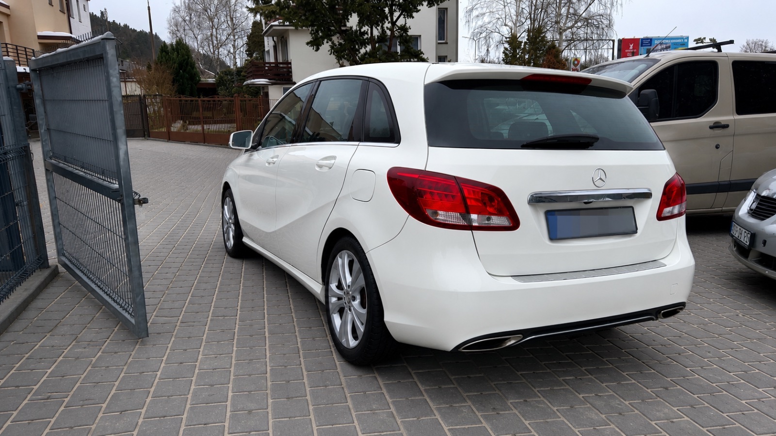 Mercedes-Benz B 250 W246 — zdjęcie 6