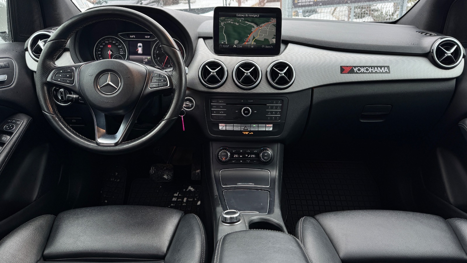 Mercedes-Benz B 250 W246 — zdjęcie 27