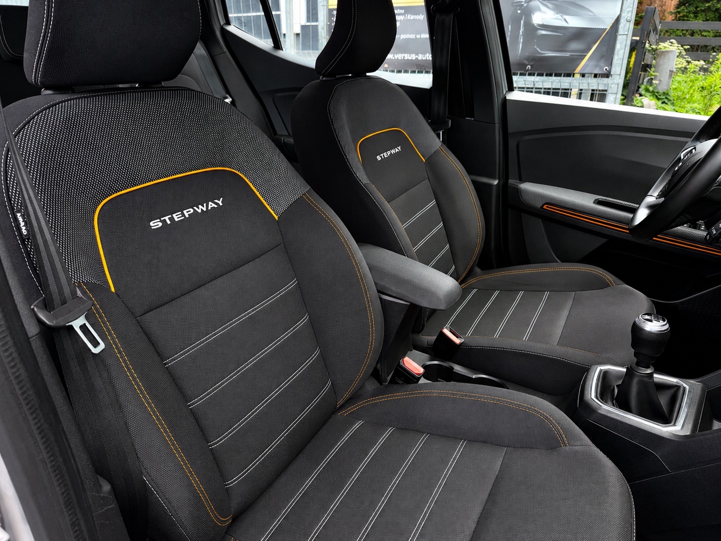 Dacia Sandero — zdjęcie 7