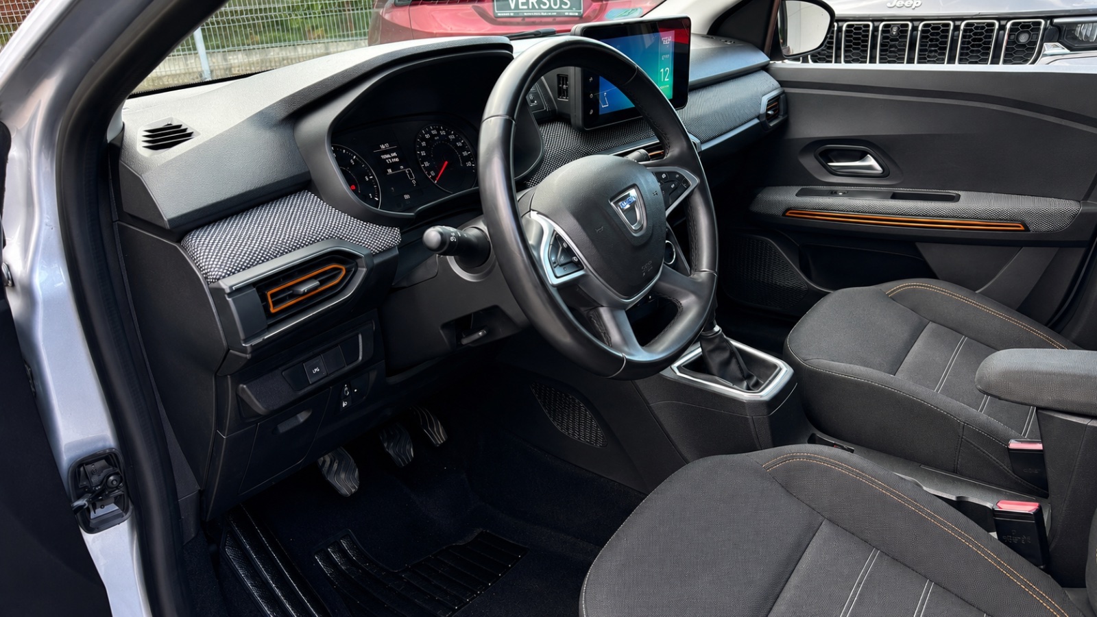 Dacia Sandero — zdjęcie 9
