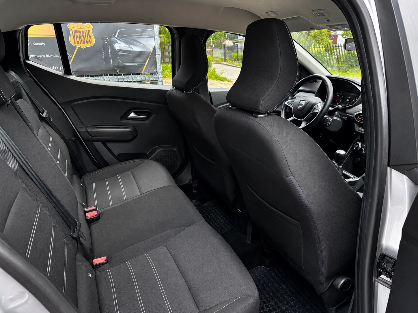Dacia Sandero — zdjęcie 13