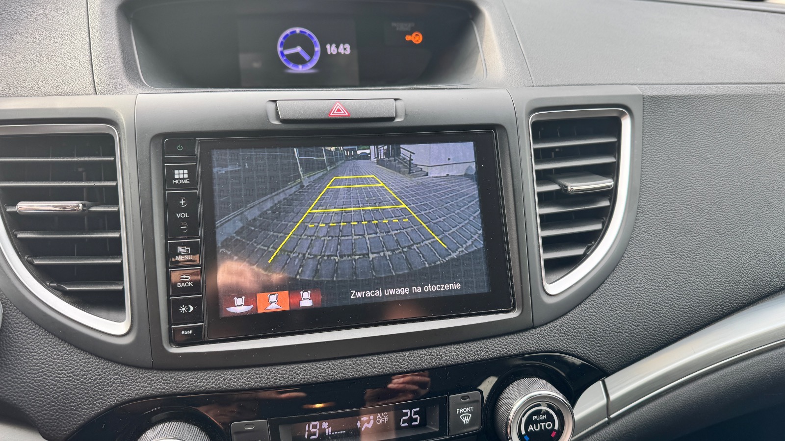 Honda CR-V 2.0 benz 150KM Bezwypad. Niski przeb. KamCofania Podgrz. fotele Ledy — zdjęcie 12