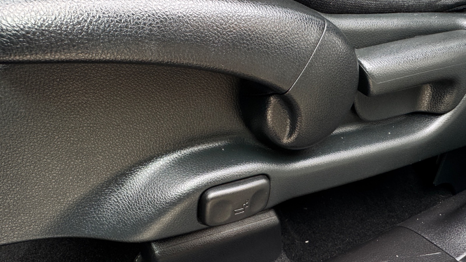 Honda CR-V 2.0 benz 150KM Bezwypad. Niski przeb. KamCofania Podgrz. fotele Ledy — zdjęcie 15